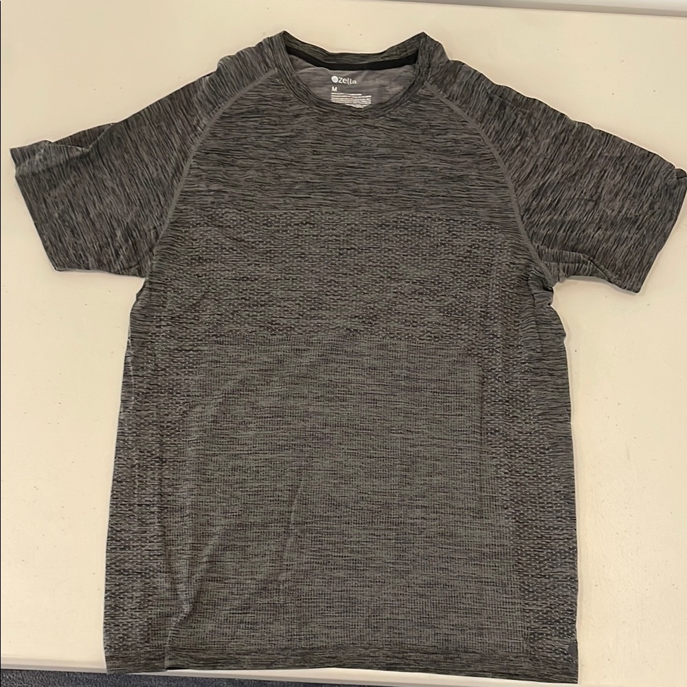 EUC Zella Men’s Athletic Workout Short Sleeve T-shirt